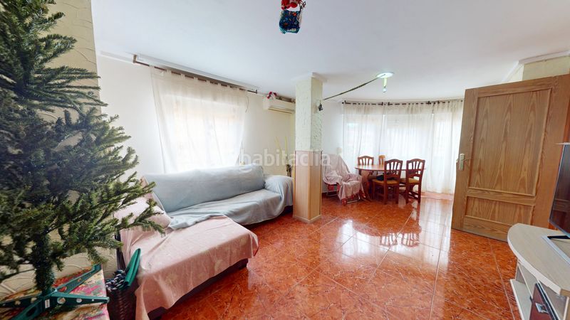 Foto b40f6d61-a4bf-42a9-864b-12d345a23fd2. Appartement dans Las Trescientas-San Francisco-Ciudad Vergel Elda