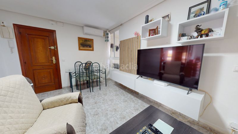 Foto a56954d5-ee1b-4ea9-9e60-0518c383995c. Pis a Centro Elda