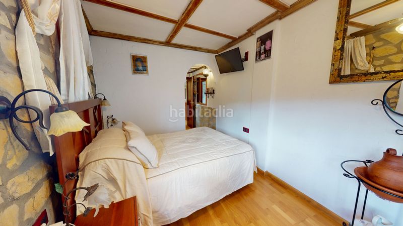 Foto 0758f59c-261d-41c5-8a17-c38f28abb373. Pis a Zona Nord Alcoi