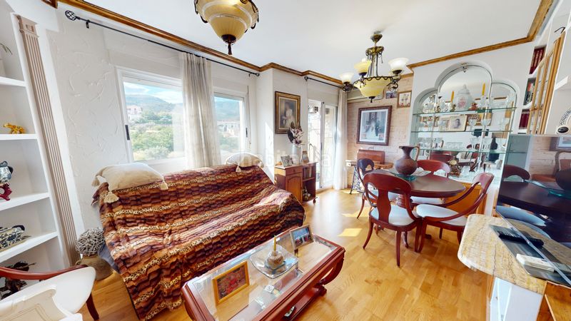 Foto 74070850-00cd-44ee-95d7-147493bbef8b. Pis a Zona Nord Alcoi