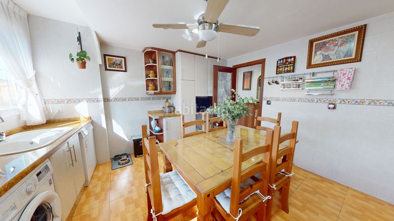 Foto f553780b-4e8e-4edf-a89d-03950d40478e. Pis a Zona Nord Alcoi