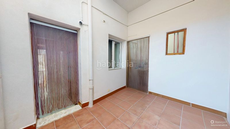 Foto ab2ee905-969f-4b47-ab90-3354bace1d0c. Casa adossada a Sax