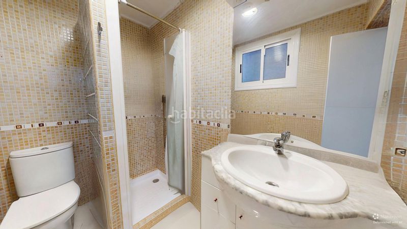 Foto b30a9c67-78da-4444-8cb8-5c449e75f6ce. Casa adossada a Sax