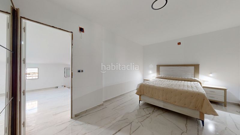 Foto caeaa9c1-8771-4809-88e0-bab36155e3d9. Casa adossada a Sax