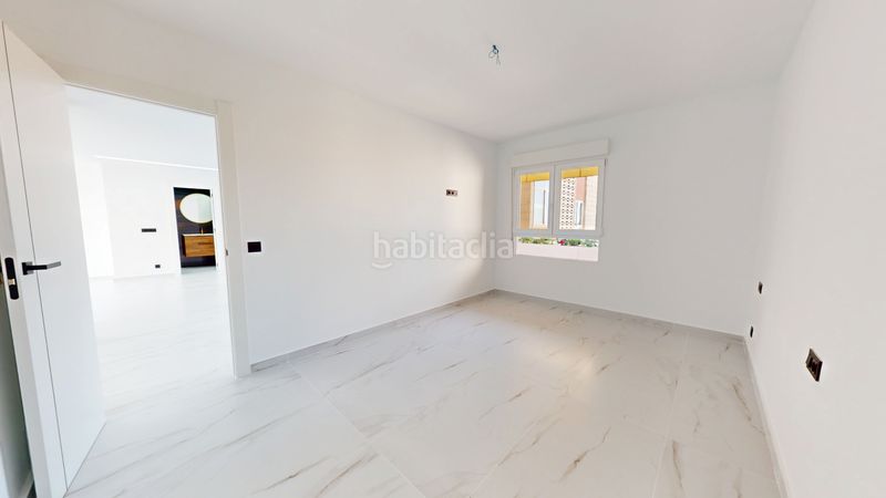 Foto fa7a9f81-cc4f-4ec2-a17d-5f32b0d1421f. Pis amb aparcament a Petrer