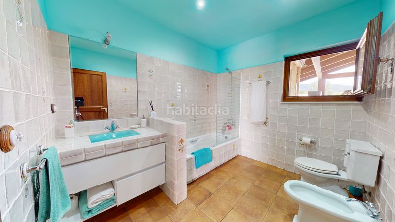 Foto adf1c17e-c759-4cf6-8389-529a17da1ca6. Xalet amb xemeneia calefacció aparcament piscina a Monòver
