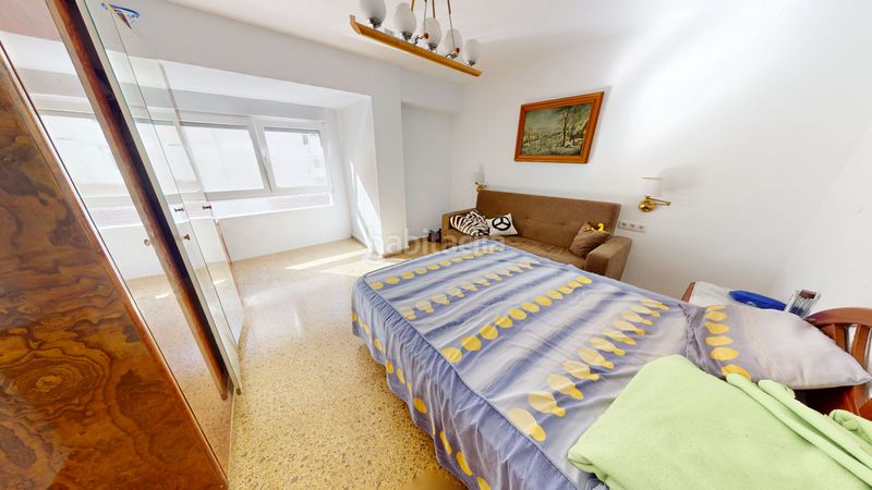 Foto 08d1ecd2-cf5a-4da4-8e62-9ac421cce0ef. Pis a Zona Nord Alcoi