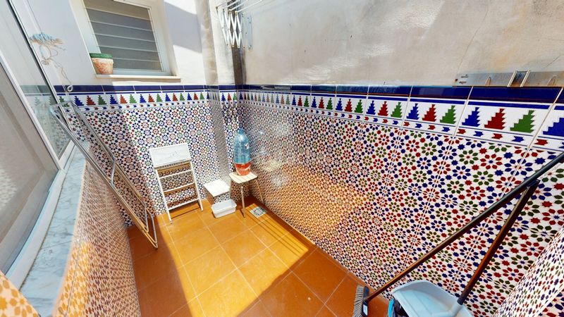 Foto 5f3e546d-10ce-4409-8f71-017816b88fa0. Casa a Centre-Zona Alta Alcoi