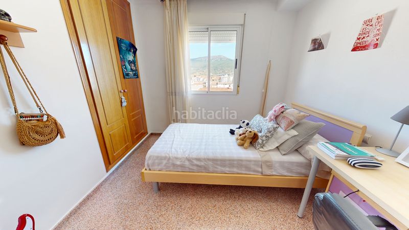 Foto de3e8f40-4dcd-473a-9638-68270f0d9389. Pis amb calefacció a Zona Nord Alcoi
