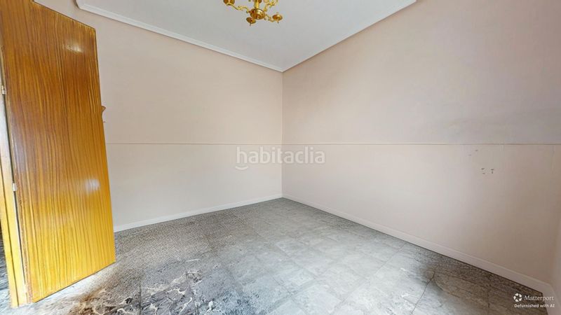 Foto 5d7997f6-45e4-4fa0-a107-3f70ed6413fe. Planta baja en Plaza Castelar - Mercado Central Elda