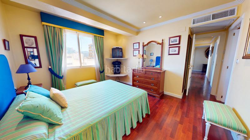 Foto 3b5f8980-5a00-4abb-8ccc-07ec45e0a0c9. Penthouse with fireplace parking in Plaza de Toros-Avenida Chapí-Trinquete Elda