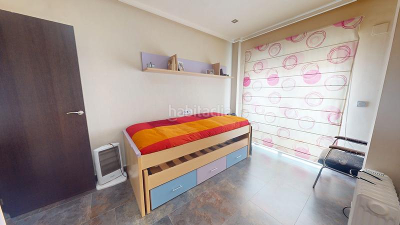 Foto f7d5a047-8723-40b8-b525-1a7cc6cbc0e4. Duplex avec parking dans Campo Alto-Club de Campo Elda