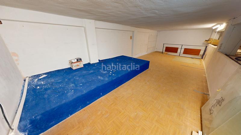 Foto c0aeebd6-0b66-4328-aa41-61986220e811. Lloguer local comercial a Cocentaina