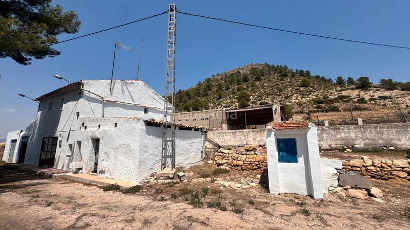 Foto 0d501fe8-3f6d-4e56-a6ce-dbbce9b5c0aa. Masía en Monòver