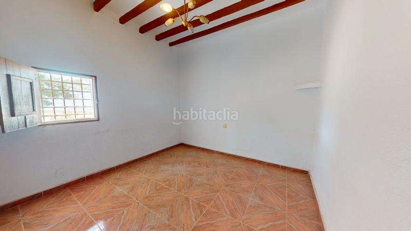 Foto f99d8b0e-c914-4431-a2bd-46d019473c8e. Masía en Monòver