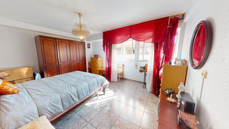 Foto 5566bf98-38b9-4835-937b-3f7738cec016. Etagenwohnung in Plaza de Toros-Avenida Chapí-Trinquete Elda