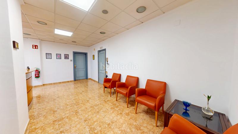 Foto 0af58b29-1459-4f42-a65c-e691845b9612. Business premise with heating in Eixample Alcoi