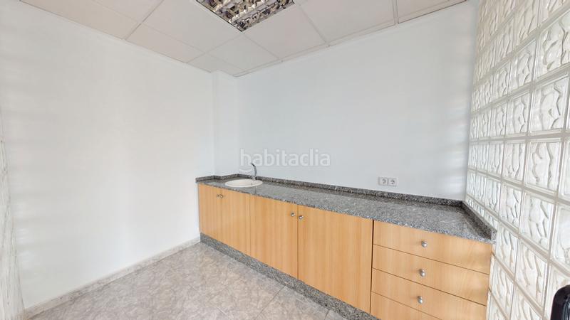 Foto a18d0727-f20a-493f-8b54-26283d15c09c. Business premise with heating in Eixample Alcoi