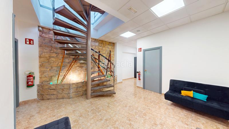 Foto b377f311-3ddf-4bc4-95ec-74505cc53048. Business premise with heating in Eixample Alcoi