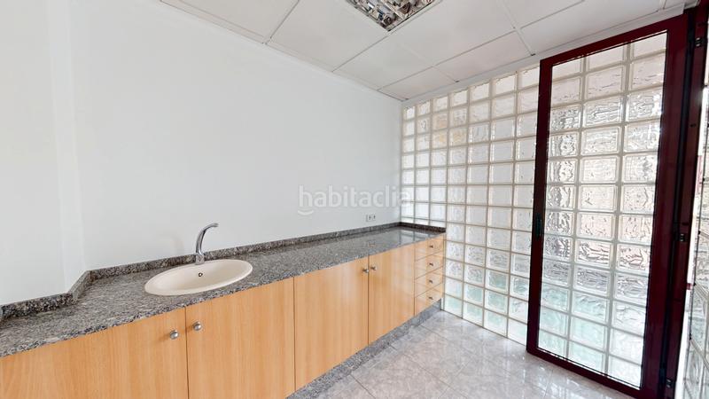 Foto c0134436-9dcf-440e-818b-5fe82689d530. Business premise with heating in Eixample Alcoi