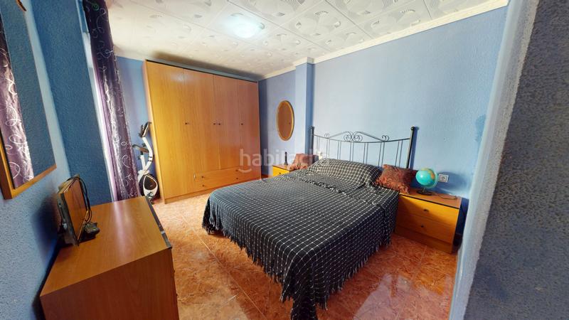 Foto 74b71064-2b80-490c-b0c8-54a640a5afd1. Piso  en venta en calle pedro amat en San Crispín-Huerta Nueva-Estación Elda