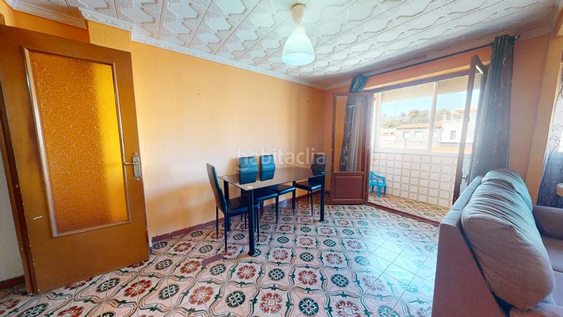 Foto c761cd1f-0be5-4c8a-aa1e-9bd53da420a8. Piso  en venta en calle pedro amat en San Crispín-Huerta Nueva-Estación Elda