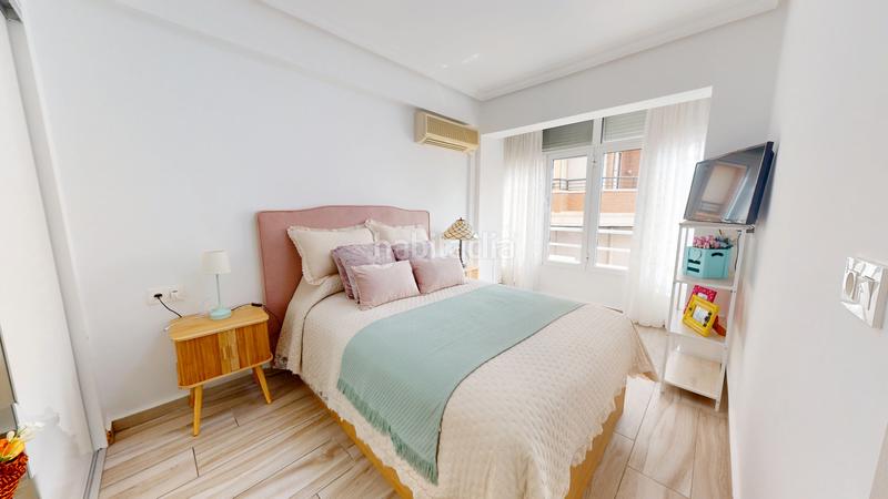 Foto f1c14334-7d46-40d5-8adc-4b3fb1c851be. Flat in San Crispín-Huerta Nueva-Estación Elda