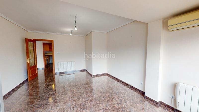 Foto 31e093c2-3b1d-49b8-811d-31f44b21f483. Pis amb calefacció a Zona Nord Alcoi