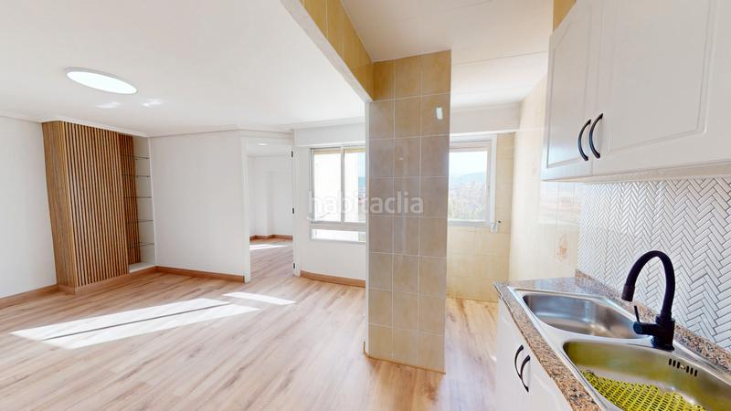 Foto 5b9ded92-2e2d-4ae0-8604-172031b98cf5. Flat in Eixample Alcoi