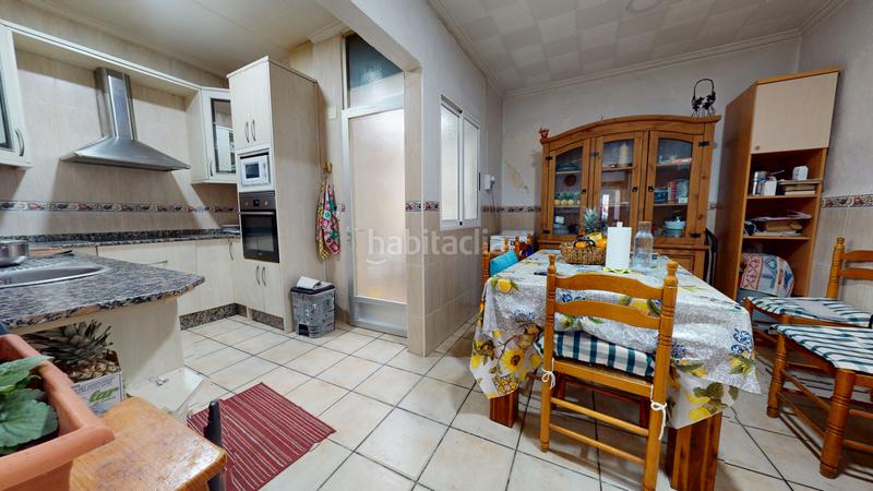 Foto 4cba34cb-9e58-4fa0-bf6c-54b8c9822604. Casa a Centro Elda