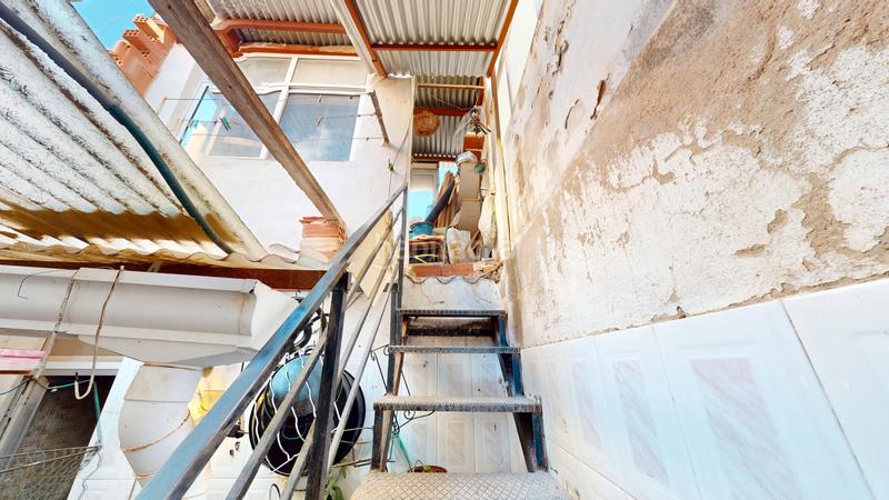 Foto b84862d7-f54b-4e6b-94ae-eb14a176a7cf. Casa a Centro Elda