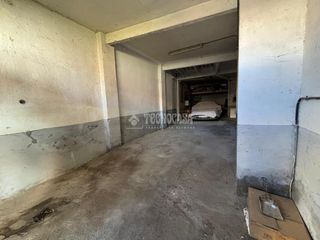 Aparcament cotxe a Centro. Boxplaza de garaje en venta en puertollano