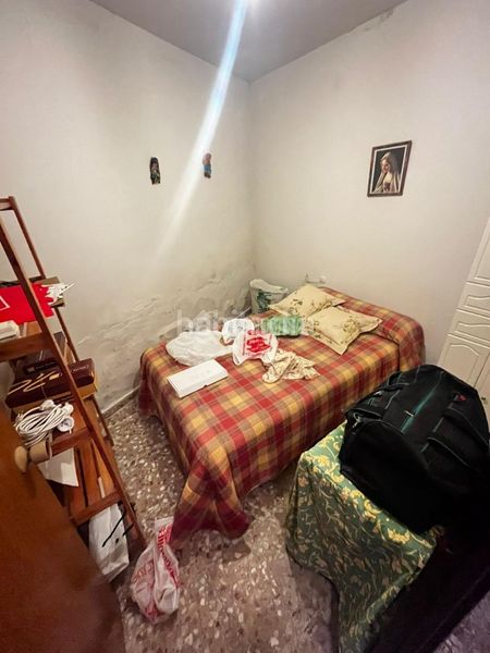 Foto 363e1d00-87b1-4eb0-a2c4-67045bf545fa. Casa aparellada amb calefacció a Centro Puertollano