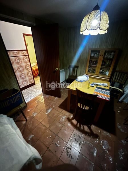 Foto 74a9ff84-a770-471b-96bd-e021d818a402. Casa aparellada amb calefacció a Centro Puertollano