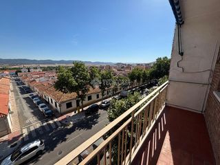 Etagenwohnung in Centro. Piso en venta en puertollano