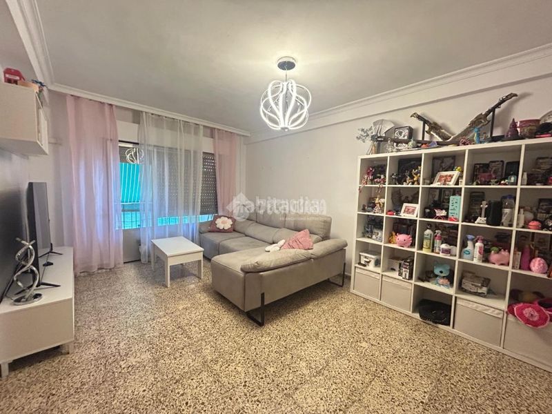 Foto 5a0a8e3a-6c44-40d4-89e3-ccd99228804d. Pis a Centro Puertollano