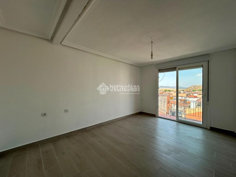 Foto efac1c69-3fb0-4171-8e55-2c0c96561266. Pis a Centro Puertollano