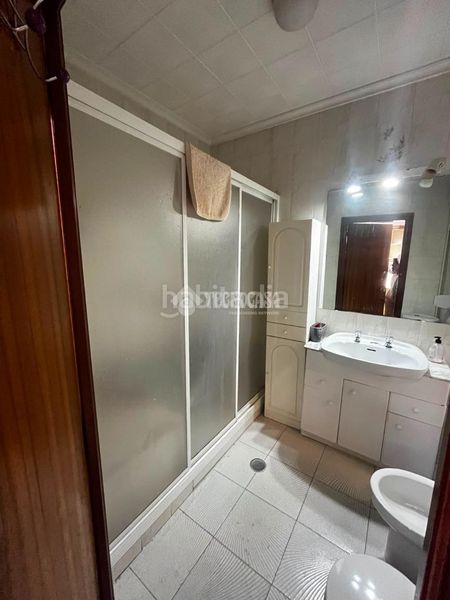 Foto 9a323dbc-ef56-4625-9604-9663dd7fcfd0. Casa aparellada a Centro Puertollano