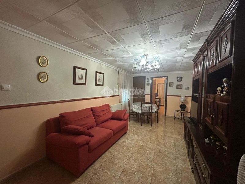 Foto f918b9c1-d0fc-4dd7-b0b0-77ebbd7f414f. Casa aparellada amb calefacció a Argamasilla de Calatrava