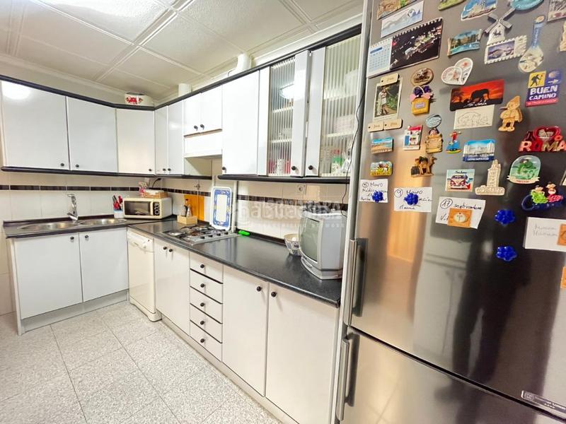 Foto 4ad8680a-373f-4198-8dfc-91c7e4b45543. Towny house with heating in Carretera de Córdoba - Libertad Puertollano