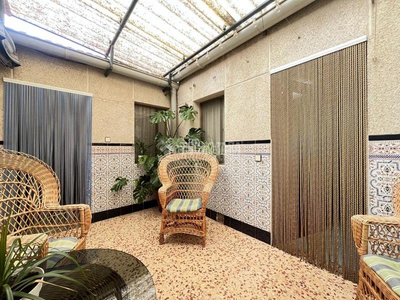 Foto 55d3cec6-94e4-4f6d-8fc7-0aee3bda5a93. Towny house with heating in Carretera de Córdoba - Libertad Puertollano