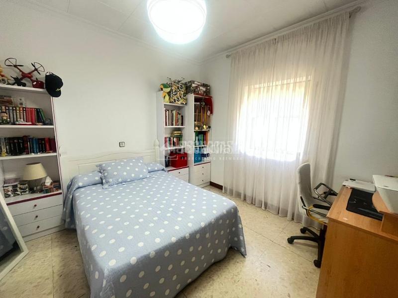 Foto 95a0a253-62e8-4ec4-9cec-b1384eff170f. Towny house with heating in Carretera de Córdoba - Libertad Puertollano