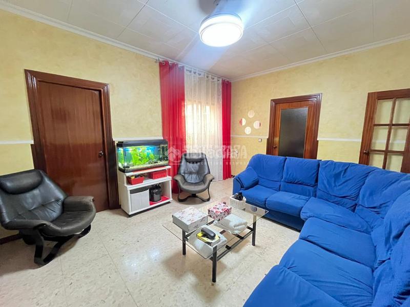 Foto 9fffece2-28a9-4396-8f0c-65807882b759. Towny house with heating in Carretera de Córdoba - Libertad Puertollano