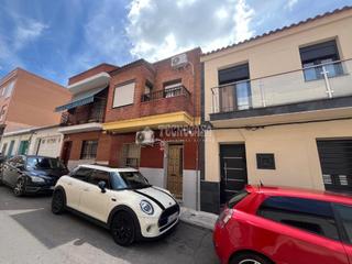 Casa aparellada  N/a. Casa en venta en puertollano