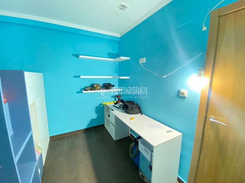 Foto 22412385-a078-4c39-9676-643e78645f16. Casa pareada casa en venta en Centro Puertollano