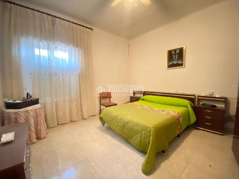 Foto 0a0b69a5-2b92-42c4-85b6-a9ad34042148. Casa pareada casa en venta en Centro Puertollano