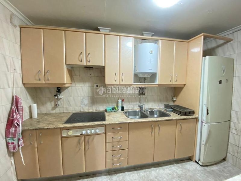 Foto f28a5ef3-59f4-485d-82ca-adbb330a2cc2. Casa pareada casa en venta en Centro Puertollano