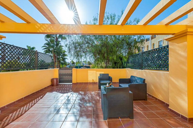 Foto 4809b18f-3b0f-4352-beb5-eb9f993e6afc. Miete reihenhaus mit kamin heizung parking pool in Mijas