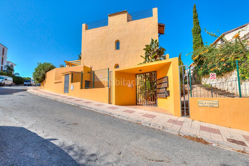 Foto bf190bb7-eb00-44c8-ae18-4b316f3c05ce. Lloguer casa adossada amb xemeneia calefacció aparcament piscina a Mijas