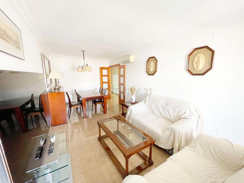 Foto d9497cd6-7dc6-4d0c-837d-822c95440ec3. Location appartement avec chauffage parking dans Carranque - Haza Cuevas Málaga